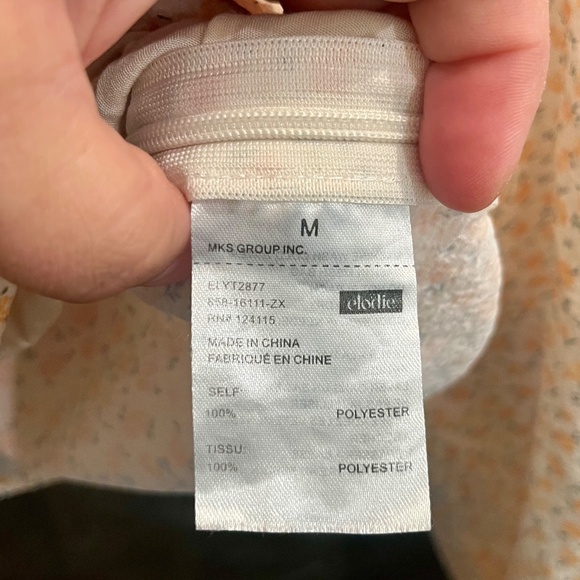 Elodie Yellow Dainty Floral Flower Balloon Sleeve Crop Top Blouse Medium - Picture 7 of 8